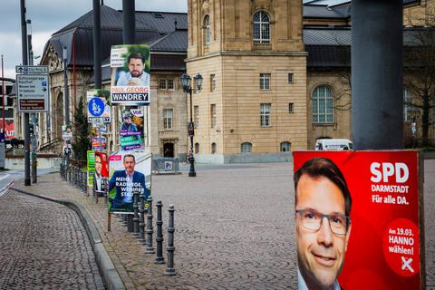 In dieser Woche werden die Wahlunterlagen für die OB-Wahl am 19. März in Darmstadt verschickt.