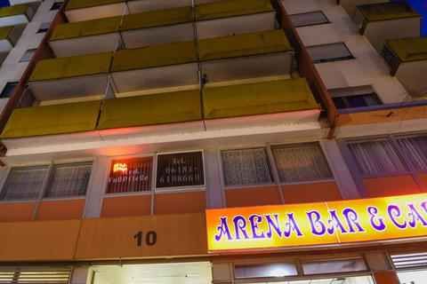 In der „Arena-Bar“ am Kurt-Schumacher-Platz in Hanau erschoss der Attentäter am Abend des 19. Februar 2020 aus rassistischen Motiven fünf Menschen.           Archivfoto: dpa Archivfoto: dpa