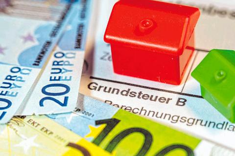 Der Plan-Entwurf ist aufgrund einer Anpassung der Steuerhebesätze mit einem leichten Überschuss von 1485 Euro ausgeglichen gestaltet. © Jens Büttner/dpa