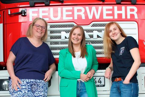 Drei engagierte Feuerwehrfrauen aus Lauterbach (von links): Nina Boß, Eva Pakulla und Theresa Kreis. Kempf