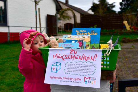 Kinder können Spielzeuge verschenken und andere Schätze finden beim "Tag der Nachbarn".  Foto: Liller 