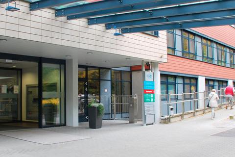 Das Eichhof-Krankenhaus ist für Notfälle bestens gerüstet, betont Tobias Plücker. Archivfoto: Kempf 