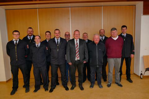 Bei der Jahreshauptversammlung der Freiwilligen Feuerwehr von Eichenrod wurde ein neuer Vorstand samt Wehrführung gewählt, langjährige Vorstandsmitglieder verabschiedet und sich bei Mitgliedern für ihre langjährige Vereinstreue bedankt. © Stock