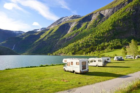 Camping-Urlaub erfreut sich wachsender Beliebtheit. Foto: Stefan Körber – stock.adobe
