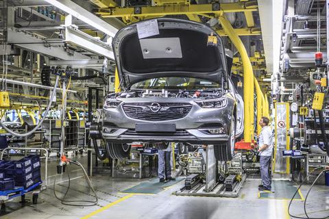 Opel-Insignia-Produktion in Rüsselsheim. Symbolfoto: dpa